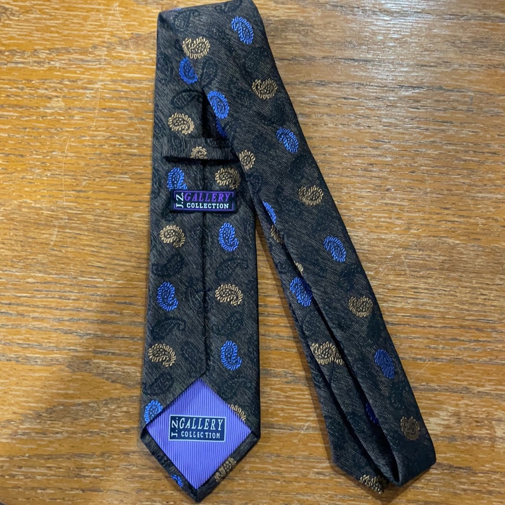 Handmade Silk Tie - Picture 2 of 2
